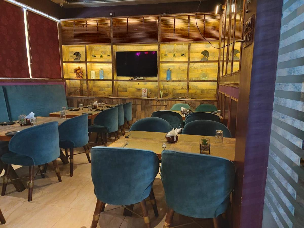 Hotel Ss Grandeur Lucknow Ngoại thất bức ảnh